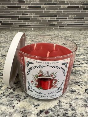 Bath & Body Works: 14.5 Oz 3-Wick Candle: Christmas Cider